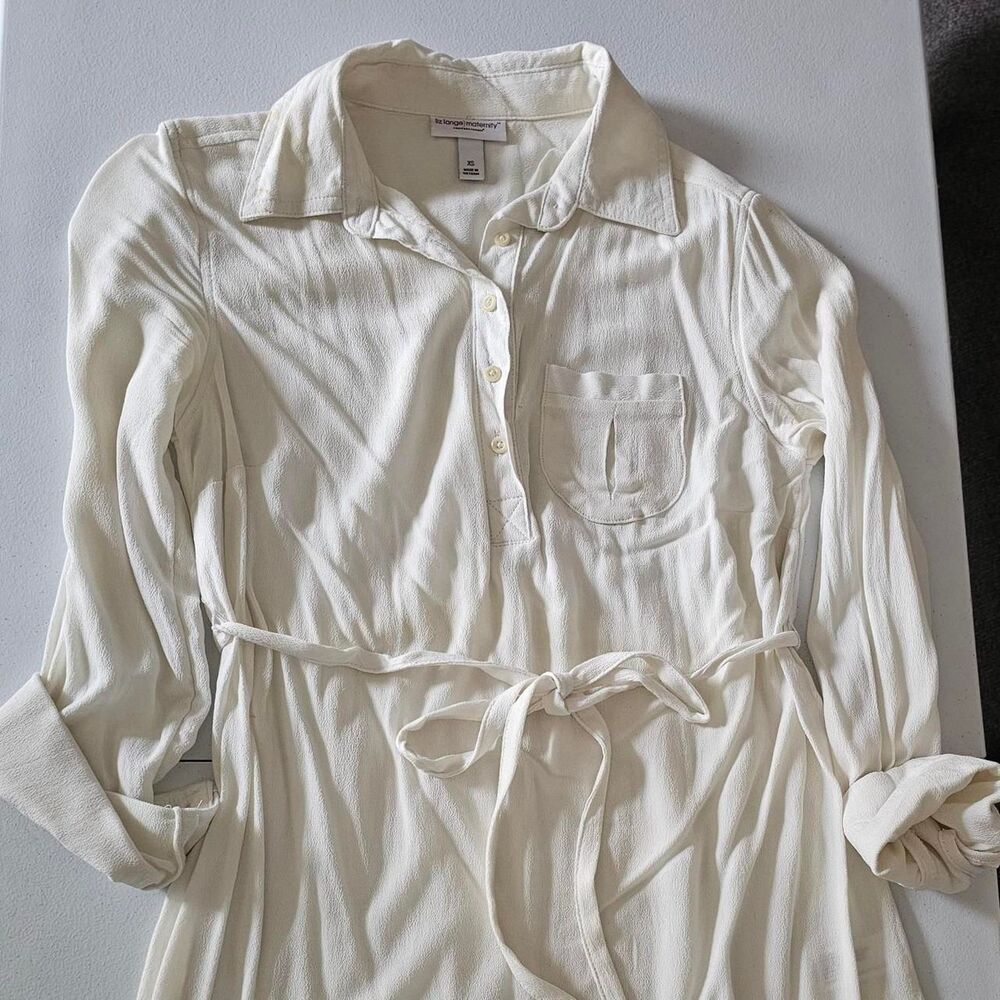 Liz-lisa Women's White and Cream Blouse